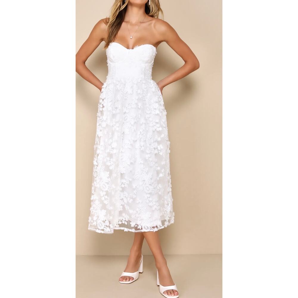 Lulus Quite Perfect White Floral Embroidered Midi Dress NWT Sz S
